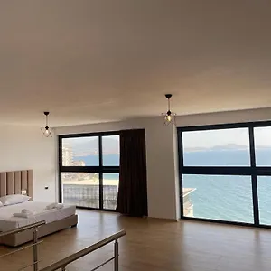Sunrose Residences Appartement